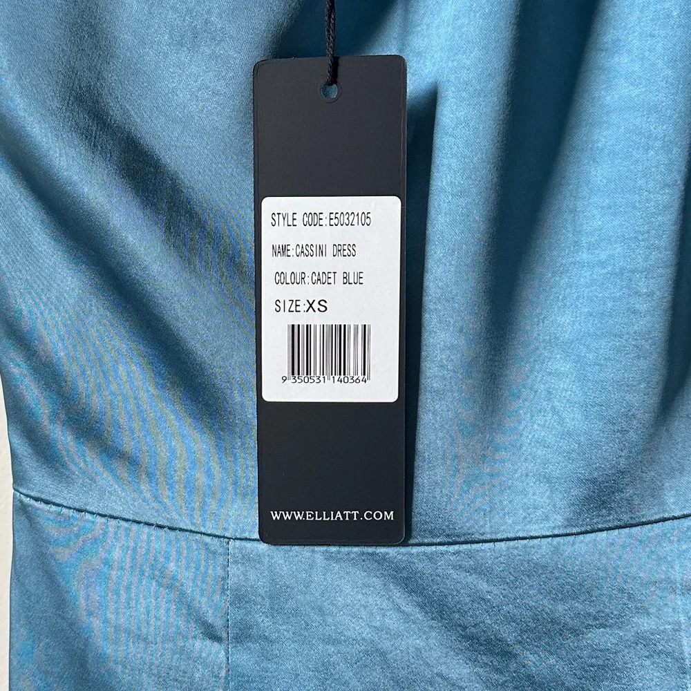 NWT Elliatt One Shoulder Pleated Cassini Hi-Low Satin Midi Dress in Blue XS - Picture 7 of 7